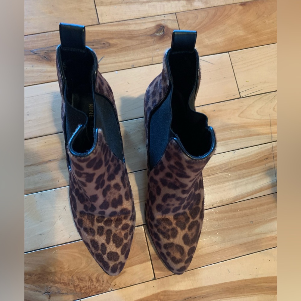 Leopard print heel booties